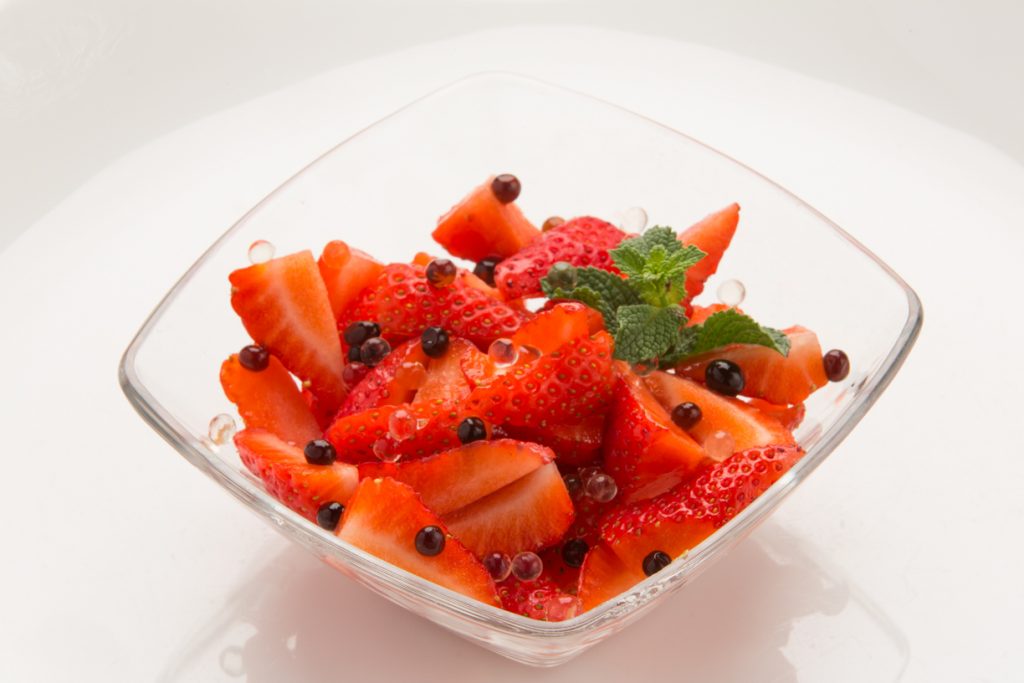 Kj&ouml;tb&uacute;&eth;in | S&eacute;rfr&aelig;&eth;ingar &iacute; nautakj&ouml;ti | Veislu&thorn;j&oacute;nusta | Grens&aacute;svegi 48